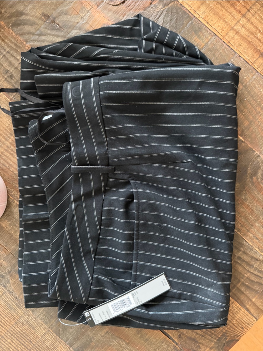 NWT Tahari Arthur S. Levine Black Pinstripe Trousers Dress Pants 20W - Picture 9 of 15